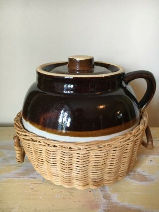 Rare Vintage Stoneware Brown Bean Pot W/lid 1 Loop Handle & Basket
