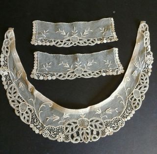 Vintage/antique Ecru Lace Collar And Cuff Set