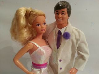 Vintage 1983 Crystal Barbie 4598 & Ken 4898 Dolls - Mattel Superstar Era Mnb
