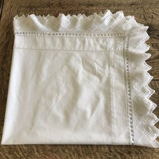 Vintage White Linen Table Cloth With Hand Filet Crochet Edge 36 X 36”