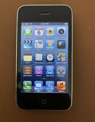 Rare Apple Iphone 3gs 3g S - 8gb - Black 3.  5” Flawless At&t /