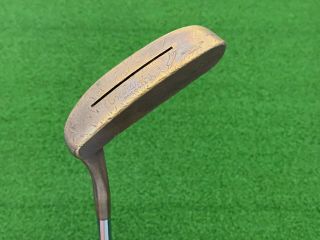 Rare Acushnet Golf Bulls Eye 5 - A Putter 35 " Right Handed Heel Shafted Flange