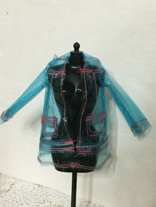 Barbie My Scene Chelsea Doll’s Splashy Chic Blue Rain Coat Raincoat Outfit Rare