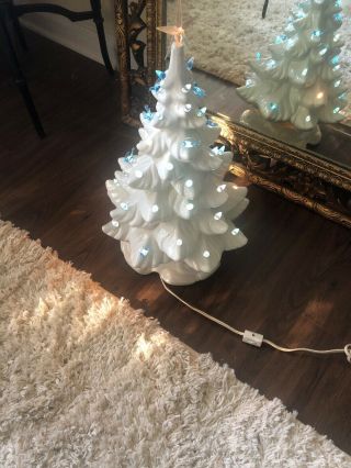 Rare Vintage Ceramic Light Up White 17” Christmas Tree With Blue Bird Lights