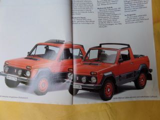 Brochure/book About The Lada Vehicle Line Mid - 1980s - German Text - Rare