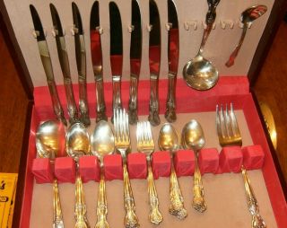 Wm Rogers Mfg Co Extra Plated 1951 Magnolia Flatware Set 51 Pc W/ Serving