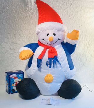 2004 Gemmy Airblown Rare 4 Foot Tall Snowman Inflatable Christmas Decor