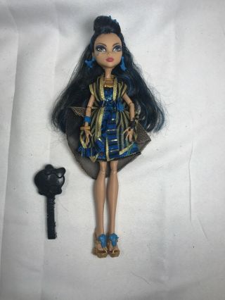 Monster High - Rare Cleo De Nile Gloom And Bloom - 2014