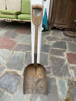 Primitive Wood D Handle Shovel