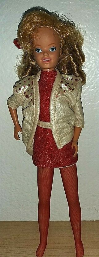 Mattel Vintage Superteen Skipper Doll In Red Outfit W Beige Jacket Red Stockings