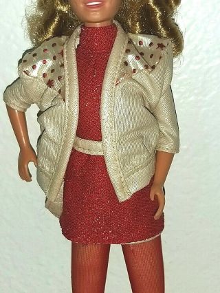 Mattel Vintage SuperTeen Skipper Doll in red outfit w beige jacket red stockings 3