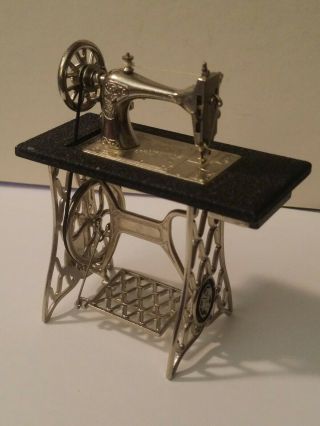 A Vintage Sewing Machine Stand Alone 1:12 Dollhouse Miniature Furniture