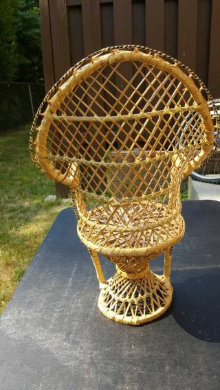 Vintage Miniature Wicker Rattan Peacock Chair Doll Plant Stand Boho 16 