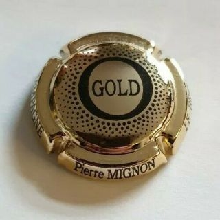 Capsule De Champagne Pierre Mignon Gold Noir.  Rare