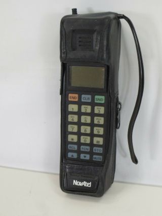 Rare Vintage Novatel Thick Brick Mobile Cell Phone Cellular W/ Leather Case
