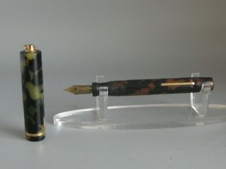 Antique Univer By Sheaffer Ring Flat Top Marble Lever Fill Fountain Pen