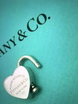 Return To Tiffany & Co.  Sterling Silver Padlock Lock Heart Charm Pendant Rare