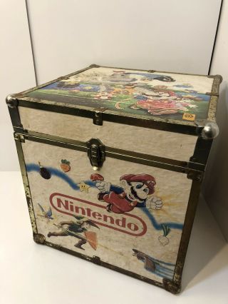 Rare Vintage Nintendo Toy Box Chest Storage Trunk Mario Bros.  Zelda Nes