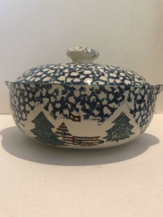 Folk Craft Cabin In The Snow Tienshan Stoneware Casserole Bowl Large Rare W/ Lid