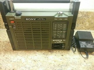 Vintage Rare 1970s Sony Icf 111b Portable Radio Japan W/ Ac Adapter