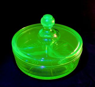 Rare Vaseline Uranium Green Depression Glass Divided Dish With Cover 6.  5 "