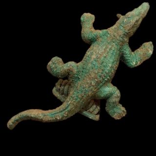 Ancient Roman Bronze Crocodile Fibula Brooch With A Figure - 200 - 400 Ad (13)