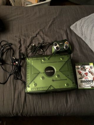 Xbox Halo Edition With Conroller And Power Cables.  Rare