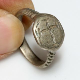 Ancient Byzantine Silver Ring With Christian Cross Depiction Circa 500 - 700 Ad