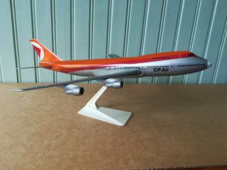 Cp Air Canada.  Boeing 747 (rare Vintage 1:250 Scale) Push Fit Wooster