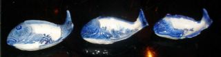 3) Rare Antique Blue & White Chinese / Japanese Canton Figural Fish Plates N/r