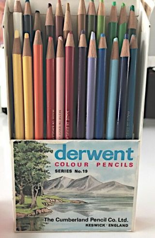 Vintage Rare Derwent 24 Colour Pencils Series No.  19 Cumberland England