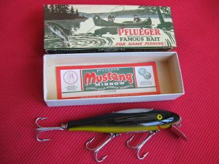 Rare Vintage Pflueger Mustang 5 " Wood Eel Finish Fishing Lure - Nib W/paperwork