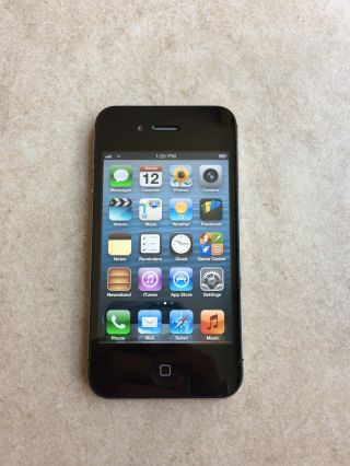 Apple Iphone 4s - 16gb - Black (verizon) A1387 - Rare Ios 6.  1.  3