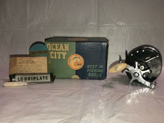 Vintage Ocean City No.  112 Salt Water Fishing Reel 250 Yd W/ Box