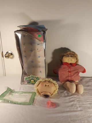 Vintage 1985 Cabbage Patch Kids Doll With Blue Eyes And 1995 Box
