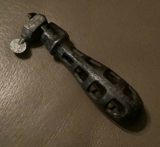 Vintage Antique Cast Iron Metal File Handle / Holder,  5 "