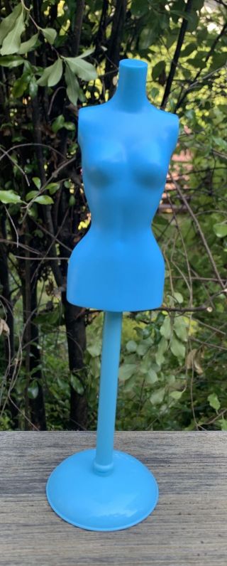 9 " Tall Blue Plastic Mannequin For Barbie Dolls Toy Doll Accessory 2139