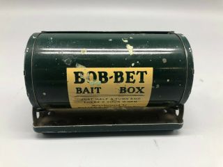 Vintage Bob - Bet Green Worm Bait Box Walter S.  Cole Beaver Wis