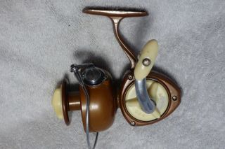 Vintage Argus 500 Spinning Reel Rare Japanese Fishing Tackle