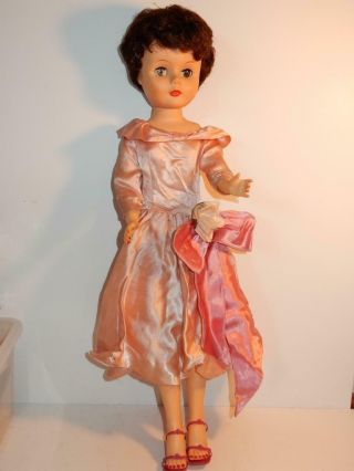 Vintage 1958 Deluxe Reading Lovable Louise Doll 24 " Fashion In High Heels