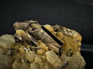 (6cm - 108g) Rare Pyrrhotite on Mica - Weilasituo Mine,  Inner Mongolia,  China 3