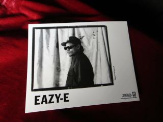 Eazy E.  8 X 10 Photograph Rap Legend 90 