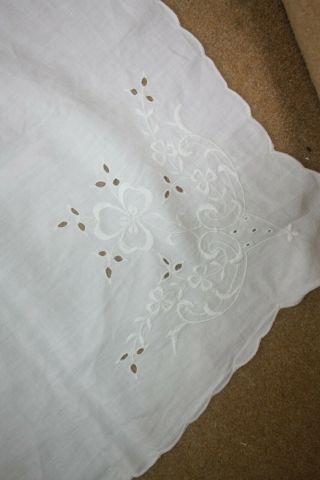 Vintage Linen Table Cloth Scalloped White Embroidery Open Work 5620 50 X 50 "