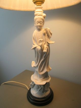 Vintage Chinese Porcelain Dehua Blanc De Chine Kwan - Yin Goddess Style Lamp