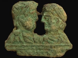 Rare Roman Period Bronze Double Busted AppliquÉ - 200 - 400 Ad (22)