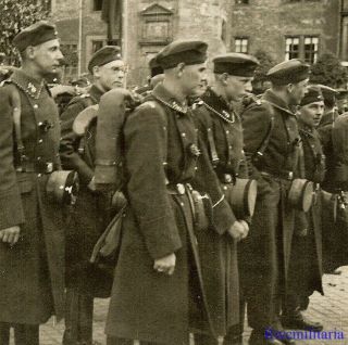 Port.  Photo: Rare German Elite Kraftfahrkorps Truppe On Street; Alfeld 1935