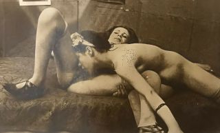 Nude Lesbians in Action - Rare Vintage Photograph - c1905 - 1925 2