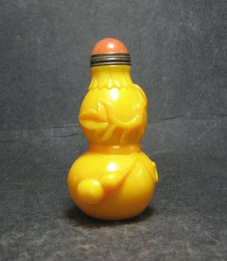 Chinese Glass Delicate Carve Yellow Gourd And Bat Design Snuff Bottle