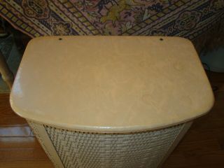 Vtg Pearl - Wick Mid Century Modern Wicker Clothes Hamper 1950 ' s 60 ' s Pale Pink 2