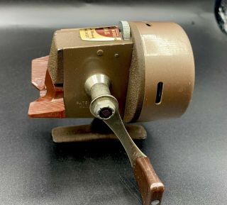 Vintage South Bend Futura 101 Spin Cast Fishing Reel Patent Pending Usa Rare